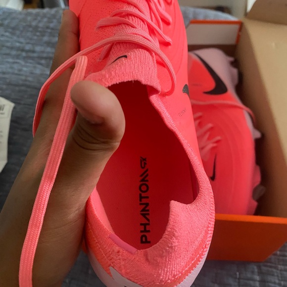 Brand new Soccer cleats Nike phantom’s Size 12 - Picture 8 of 8